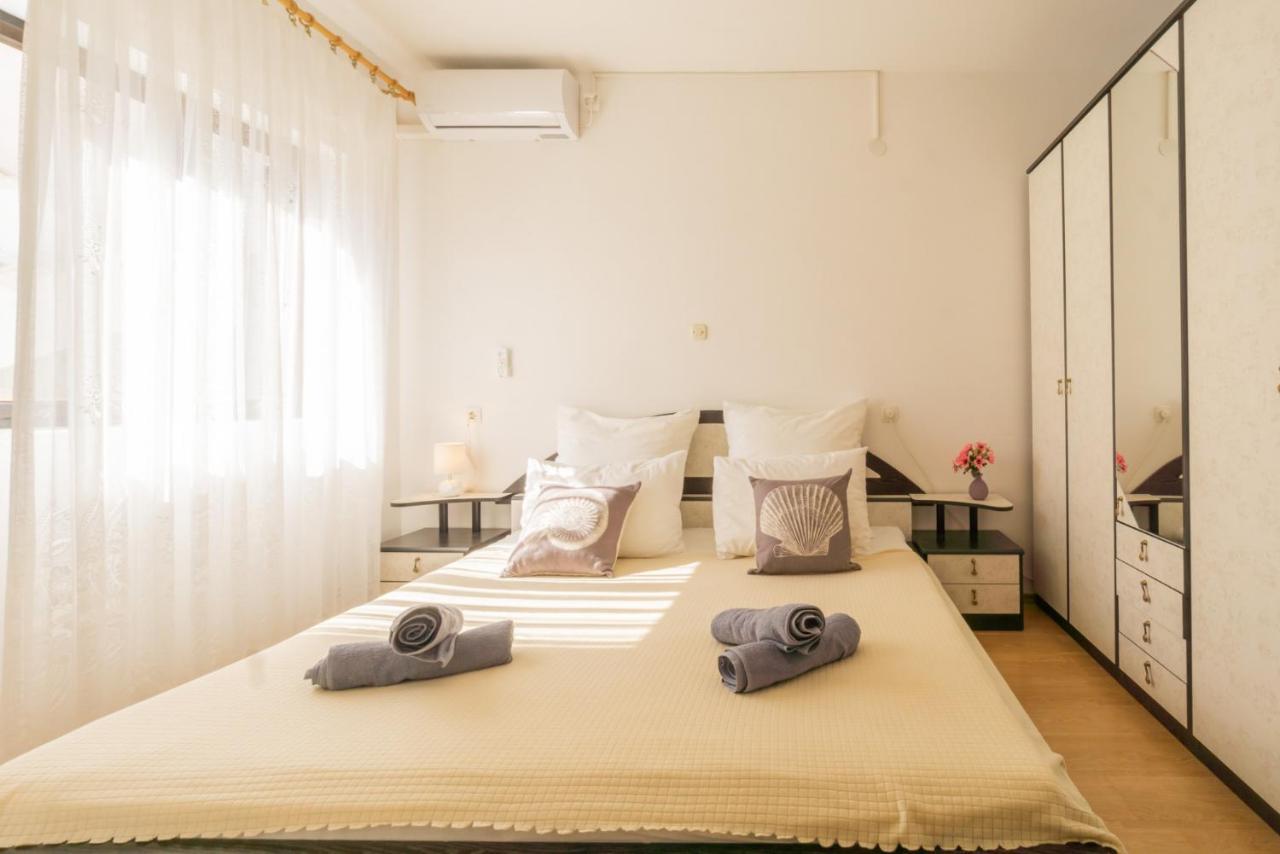 Apartment And Room Bacic ميتغنا المظهر الخارجي الصورة