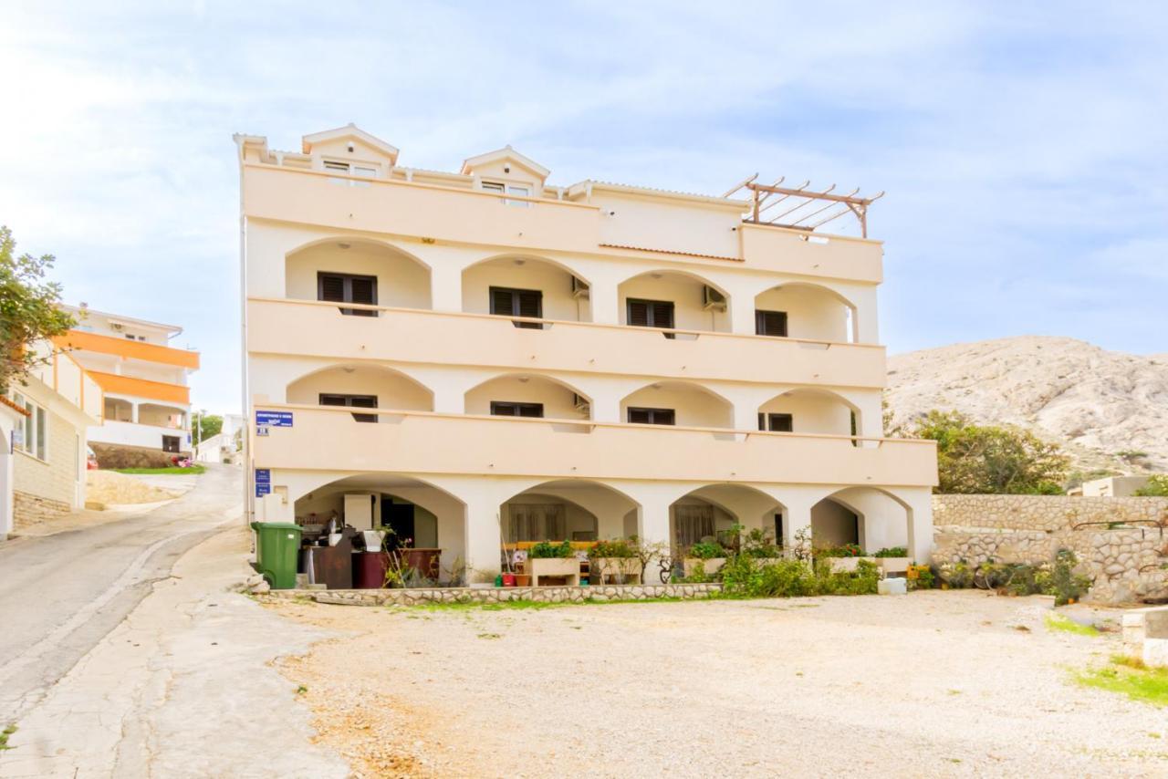 Apartment And Room Bacic ميتغنا المظهر الخارجي الصورة