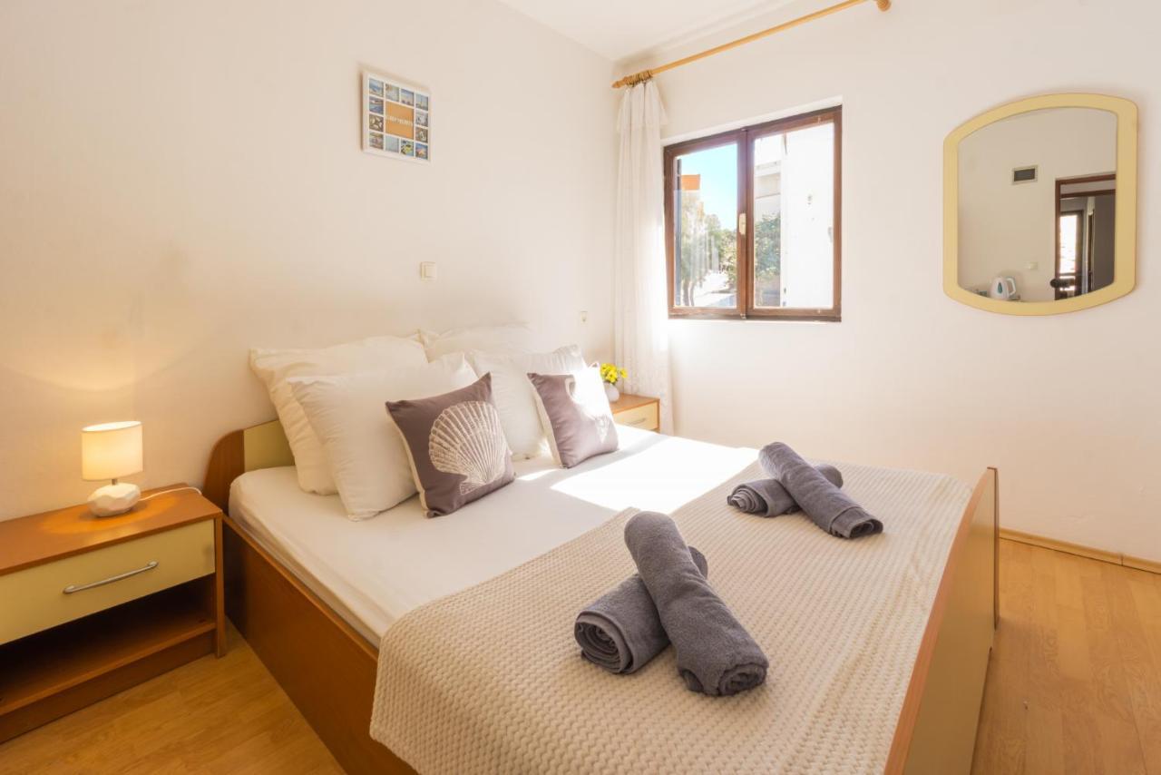 Apartment And Room Bacic ميتغنا المظهر الخارجي الصورة