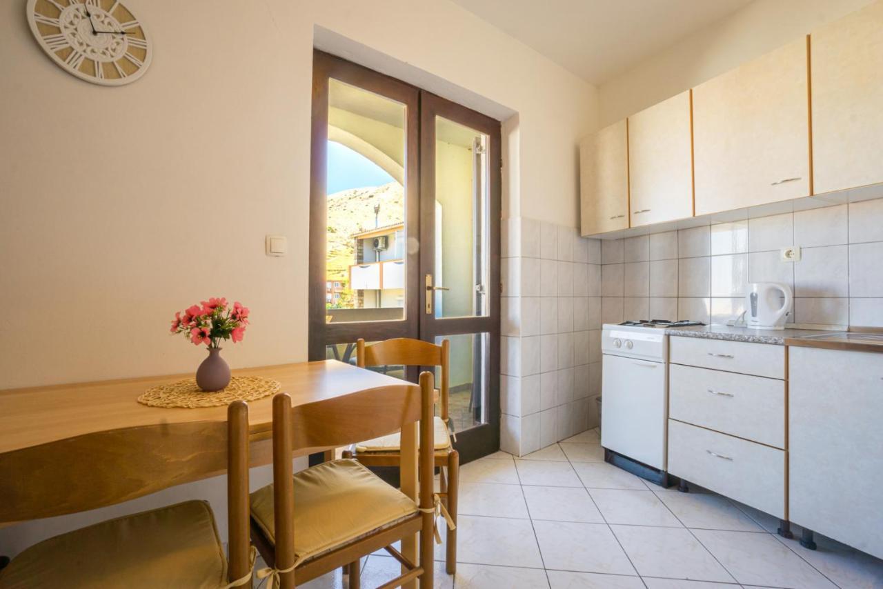 Apartment And Room Bacic ميتغنا المظهر الخارجي الصورة