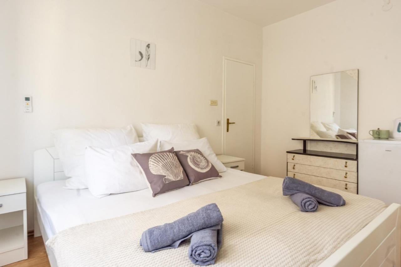 Apartment And Room Bacic ميتغنا المظهر الخارجي الصورة